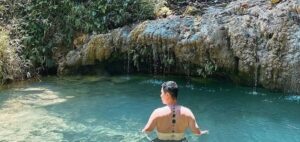 Visiting Hieu Waterfall in Pu Luong