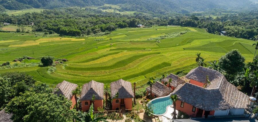 Visit Uoi and Lan Villages in Pu Luong